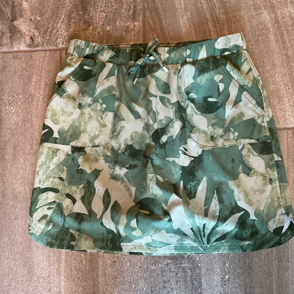 Skort
